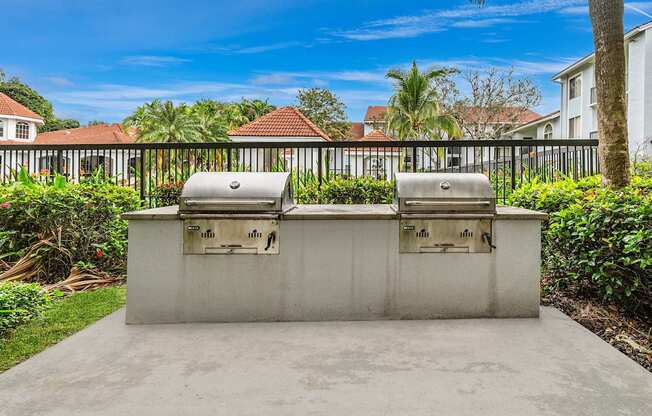 Grilling Area | Cypress Shores