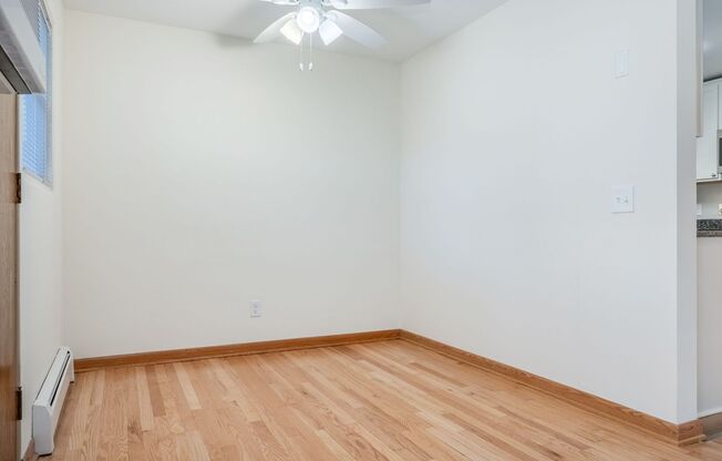 3 beds, 1.5 baths, 1,080 sqft, $2,150, Unit 22A