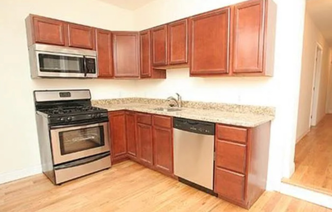 Newly Renovated Apartment in Brewerytown
