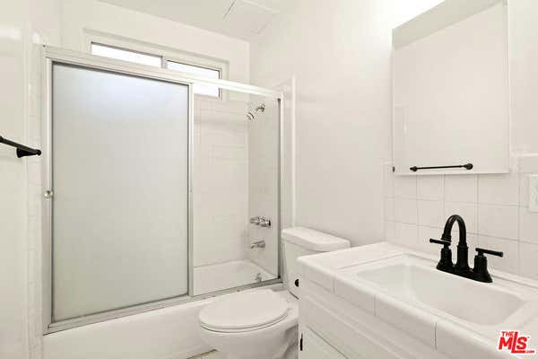 1 bed, 1 bath, 700 sqft, $1,795, Unit 2