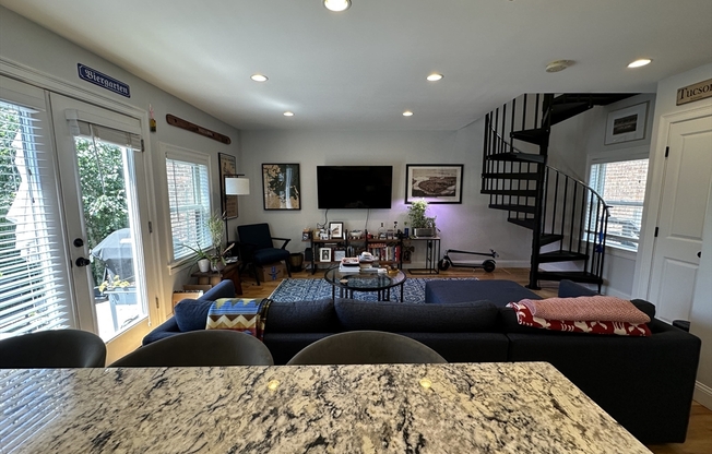 35 PORTER ST