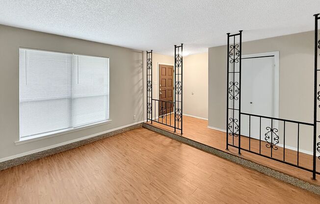 Charming 3-Bedroom Home with Spacious Backyard in Quail Creek!