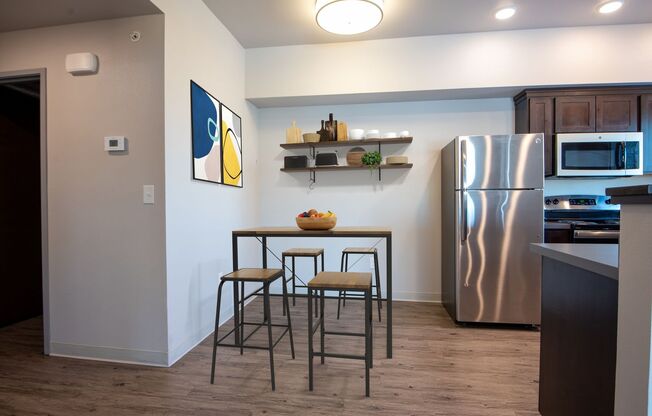 1 bed, 1 bath, 780 sqft, $1,495, Unit 2210 Remington 116