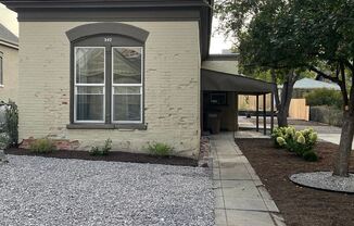 347 South Strongs Court