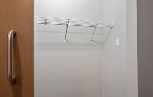 Studio, 1 bath, 390 sqft, $1,025, Unit 1226