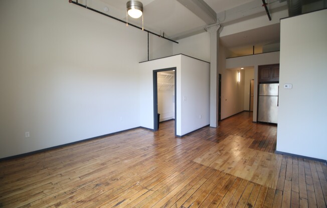 Studio, 1 bath, 549 sqft, $1,195, Unit APT 219
