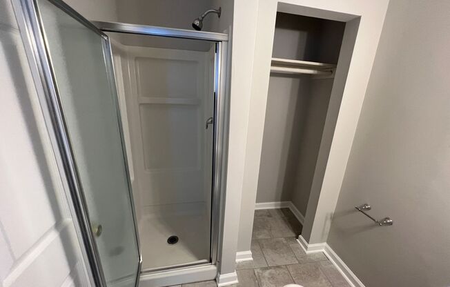 3 beds, 2 baths, 1,278 sqft, $3,150, Unit Unit B