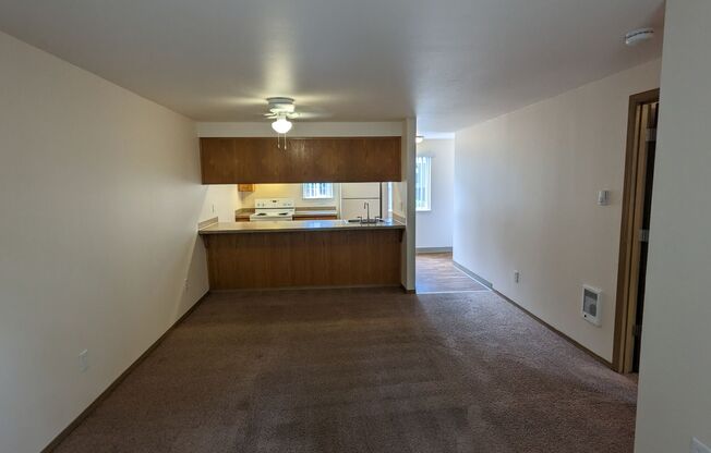1 bed, 1 bath, 650 sqft, $1,325, Unit 05