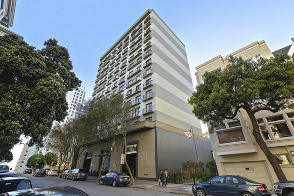 Nob Hill Tower in San Francisco