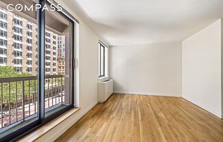 144 W 23rd St