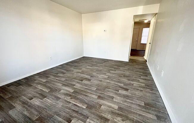 2 beds, 1.5 baths, 1,002 sqft, $1,288, Unit 631