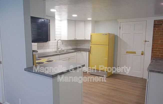1411 N 13 ST