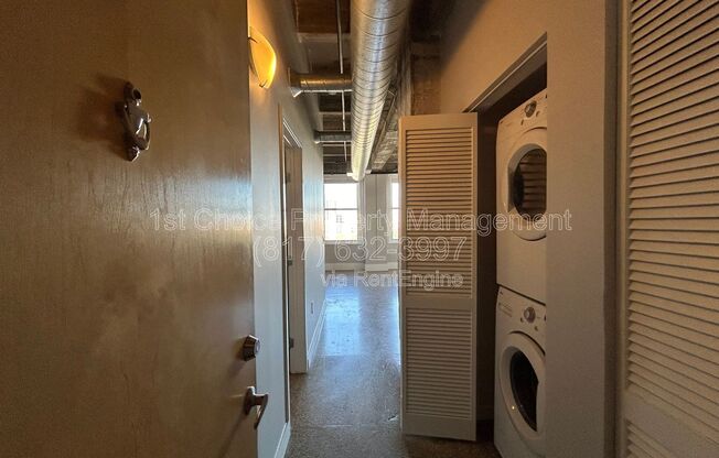 1 bed, 1 bath, 745 sqft, $1,695, Unit Unit 5008