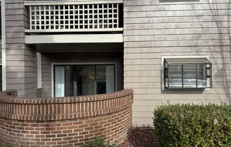 2 beds, 2 baths, $2,200