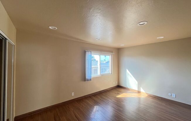 1 bed, 1 bath, 565 sqft, $1,995, Unit Unit F