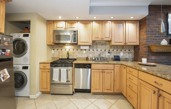 271 BEACON ST