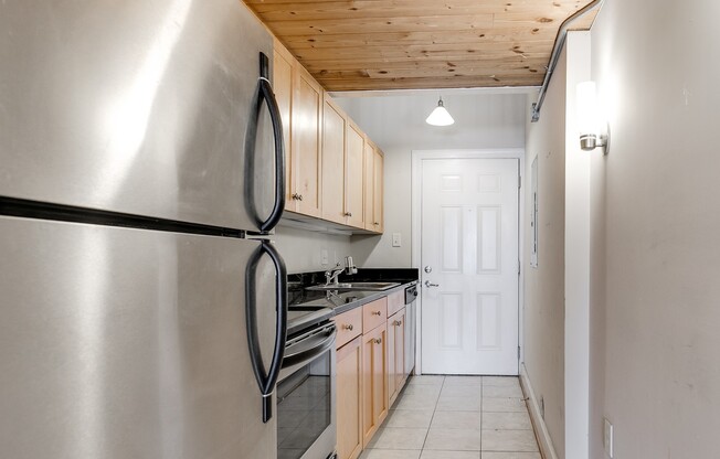 1 bed, 1 bath, 543 sqft, $1,375, Unit 208