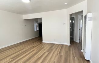 2 beds, 1 bath, 681 sqft, $2,545, Unit 657