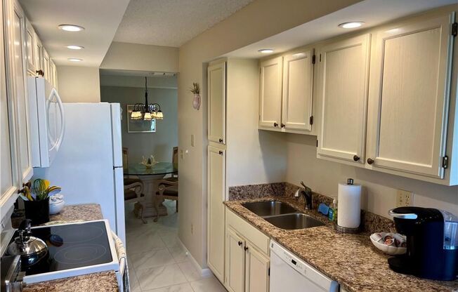 2 beds, 2 baths, 1,060 sqft, $2,500, Unit 17240-2 Terraverde