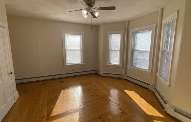 1 bed, 1 bath, 1,000 sqft, $2,350, Unit 1