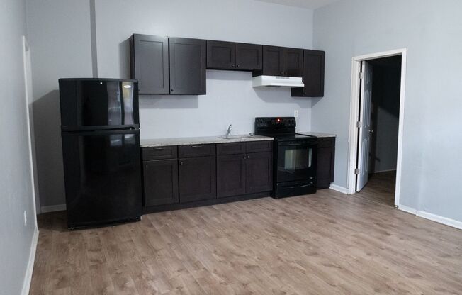 1 bed, 1 bath, 1,000 sqft, $1,200, Unit 1st Floor