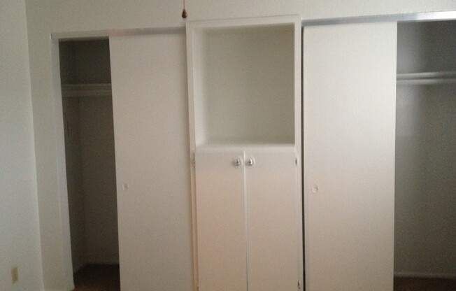 1 bed, 1 bath, 550 sqft, $735, Unit 1027