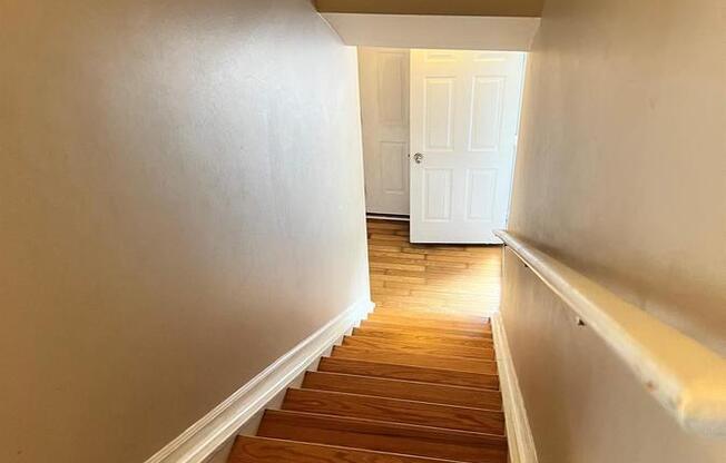 7446 LACY DR