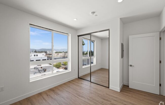 2 beds, 2 baths, 1,243 sqft, $2,933.33, Unit 507-2
