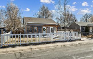 Cute 3 Bedroom 2 Bathroom House in Denver's Westwood Neighborhood!