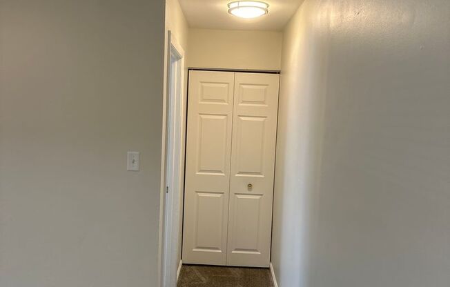 2 beds, 1 bath, 825 sqft, $1,350, Unit 106A