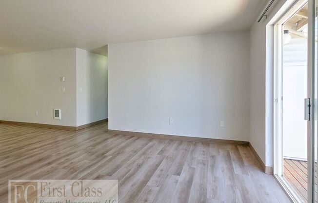 1821 SE MINTER BRIDGE RD, UNIT 17