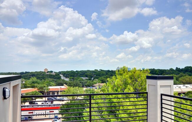 Forest Park 2820