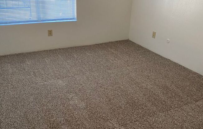 2 beds, 2 baths, 1,038 sqft, $1,085, Unit 2602