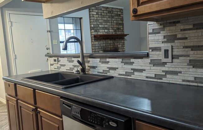 Modern Amenities & Ideal Location in Burleson!