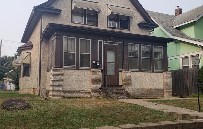 977 Fremont Ave
