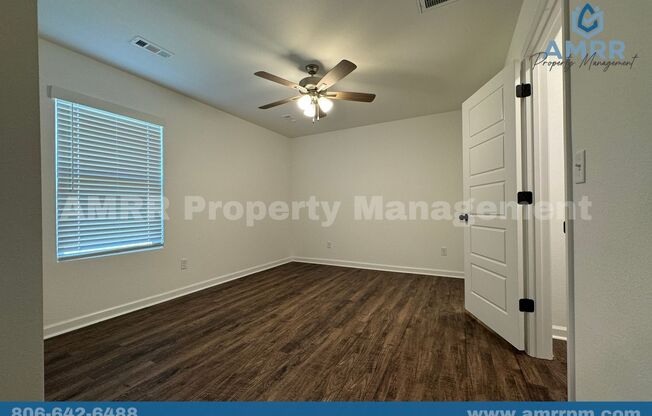 3 beds, 2 baths, $1,450