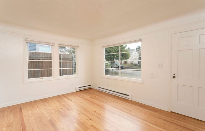 2 beds, 1 bath, $2,395