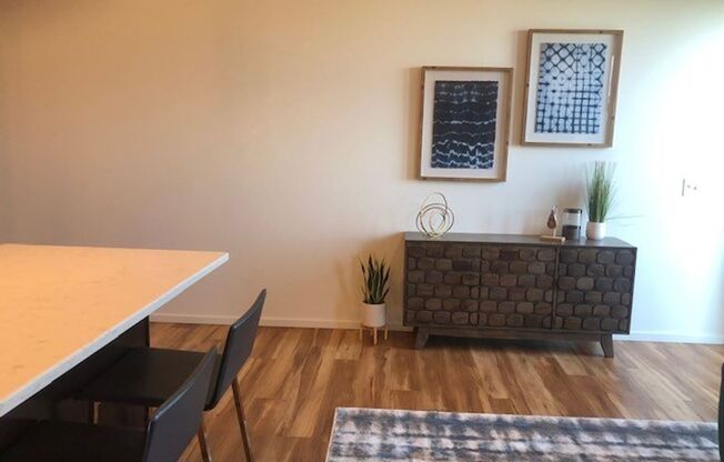 1 bed, 1 bath, 739 sqft, $1,250, Unit 516