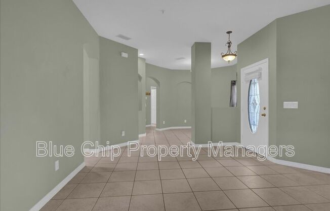 585 CRUZ BAY CIR