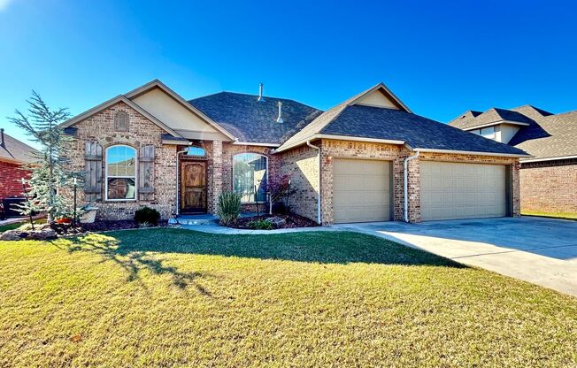 Edmond Home For Rent 4 Bed 2 Baths