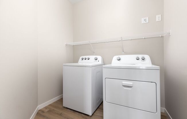 2 beds, 2 baths, 1,070 sqft, $1,490, Unit 417
