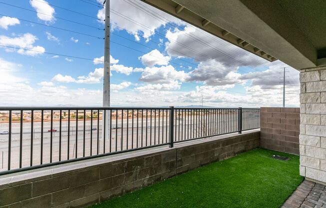 3 beds, 3 baths, $2,750, Unit UNIT 1140