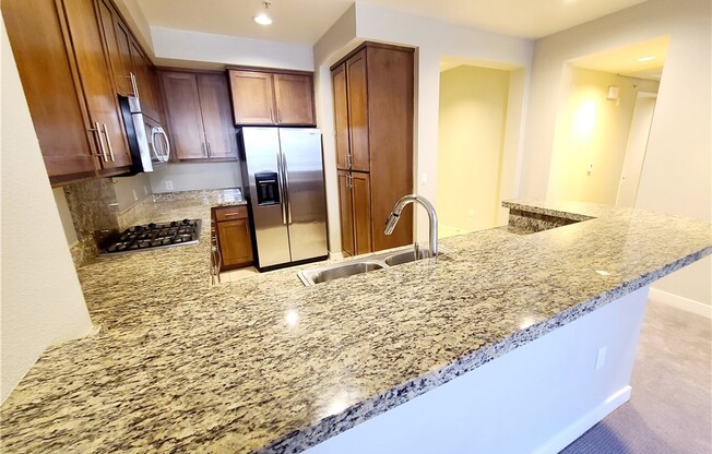 2 beds, 2 baths, 1,050 sqft, $3,100, Unit 402