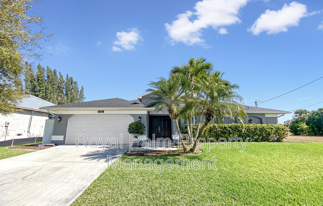 1021 NORTHWEST 43 AVE