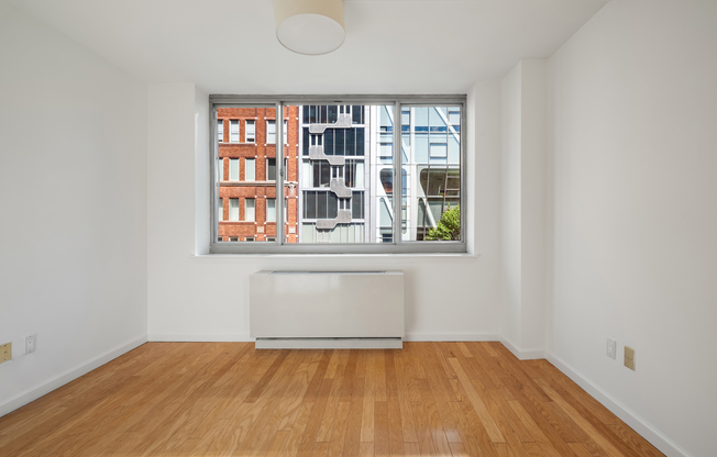 1 bed, 1 bath, 622 sqft, $5,600, Unit 5F