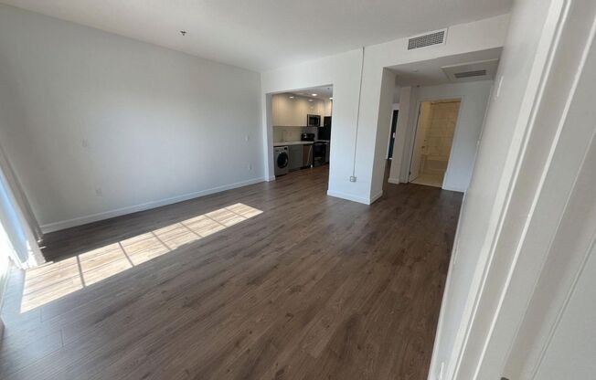 2 beds, 2 baths, 1,015 sqft, $2,991.25, Unit PH01