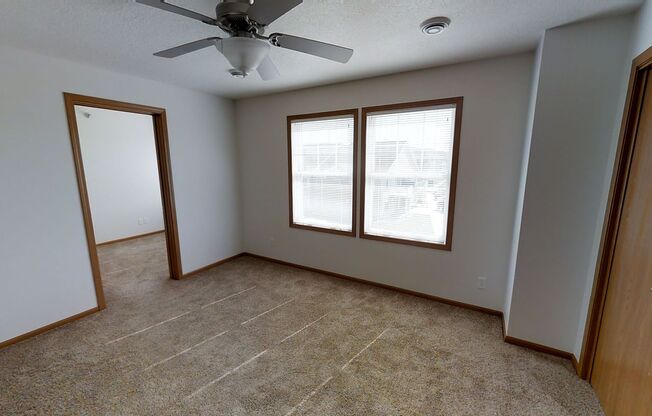 2 beds, 1 bath, 935 sqft, $1,155, Unit 309