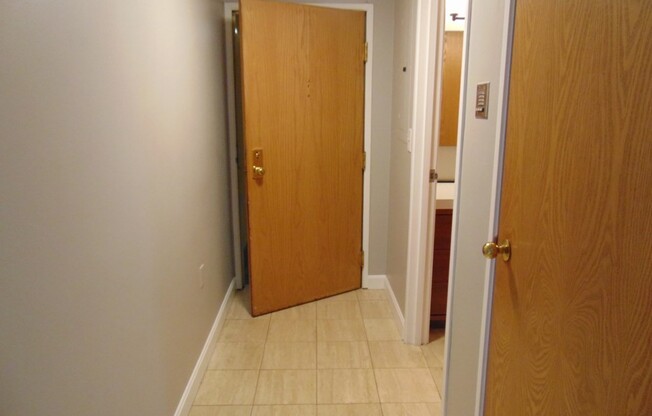 1 bed, 1 bath, 774 sqft, $2,000, Unit 313
