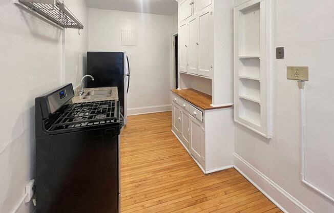 1 bed, 1 bath, 600 sqft, $1,195, Unit 136108