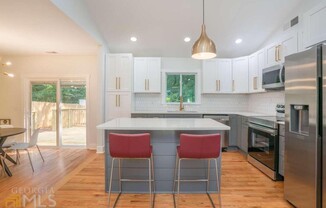 2658 MIRIAM LN